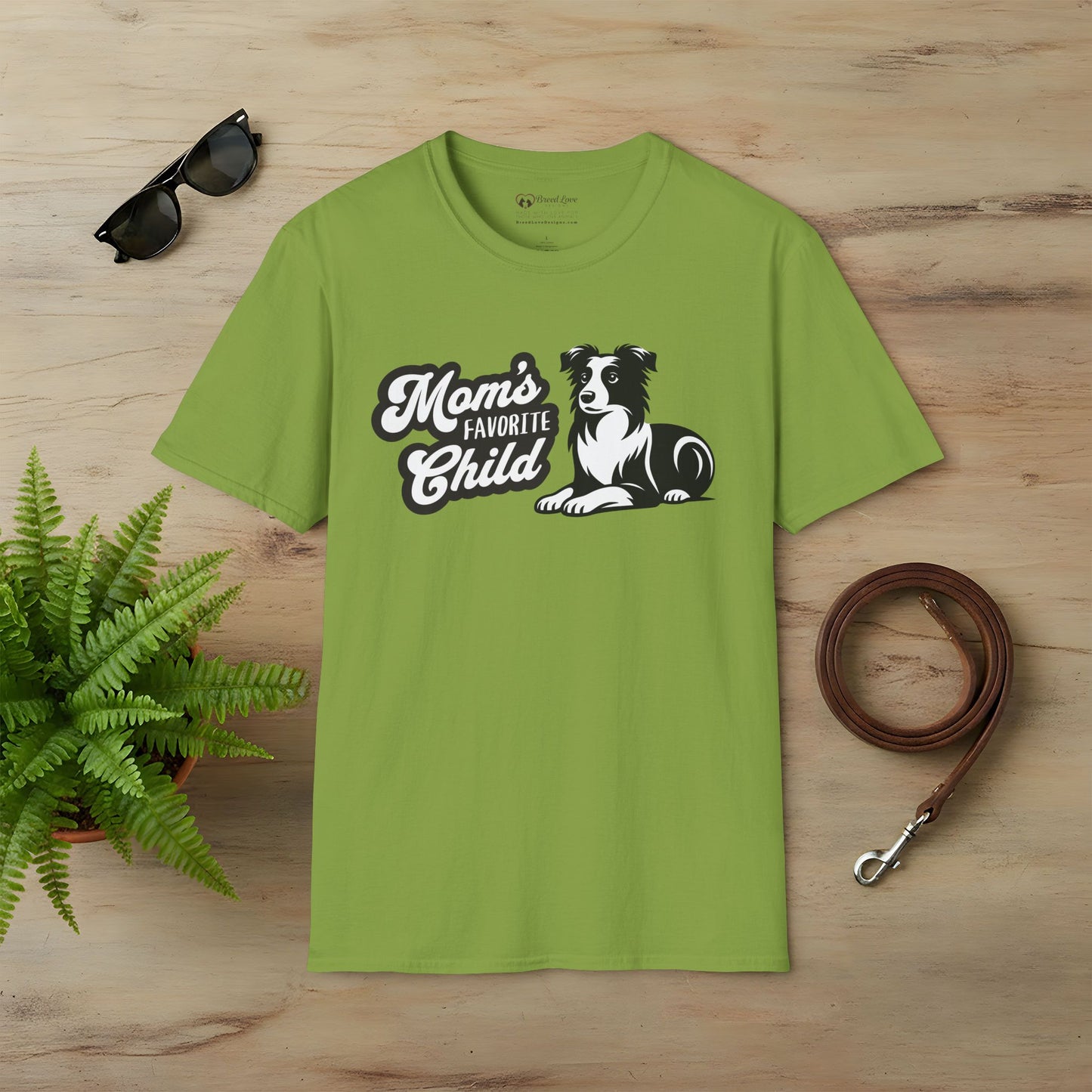 Mom's Favorite Child - Border Collie T-Shirt
